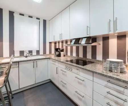 Ab Parc Guell Luxury 65 Opiniones ホテル 3*